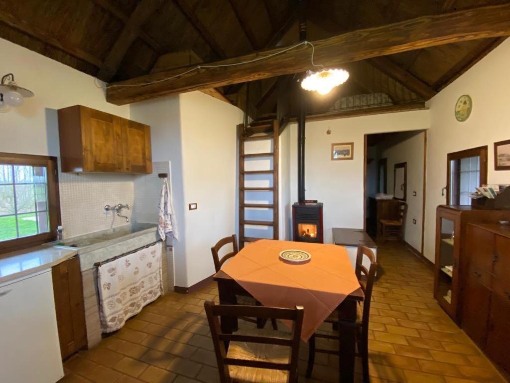 Agriturismo Bassara Le Capanne Argenta Exterior foto